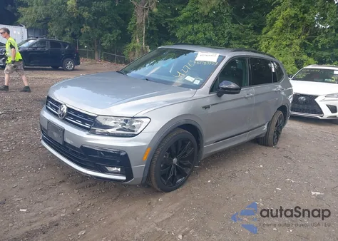2020 Volkswagen Tiguan 2.0T Se/2.0T Se R-Line Black/2.0T Sel из США, поврежденный, VIN 3VV2B7AXXLM146710